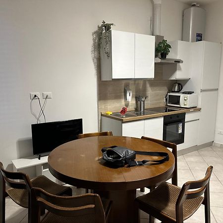 Jcube Apartments Precotto Milano Bagian luar foto